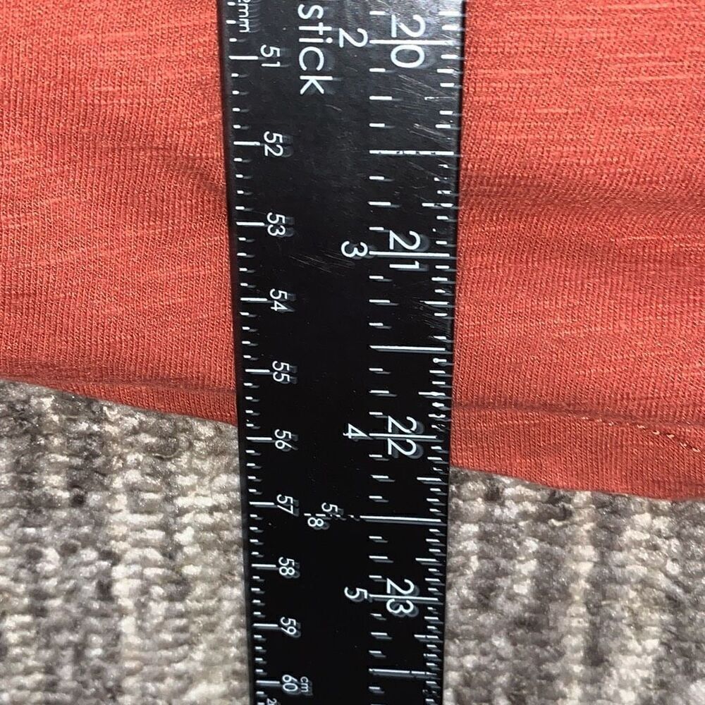 Maurices Women’s Sz Medium Wildflower Graphic T Shirt Burnt Orange‎ Short Sleeve - Picture 4 of 5